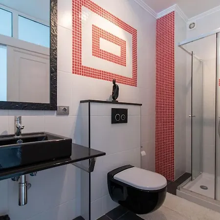 Camila. Private Heated Pool. Games Area Villa
