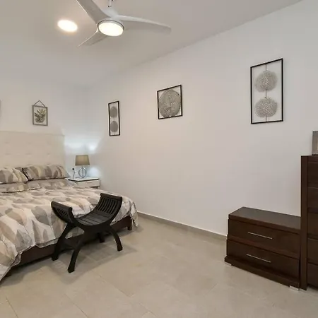 Camila. Private Heated Pool. Games Area Villa