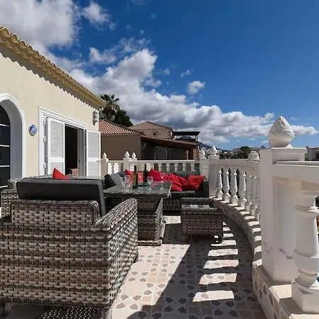 Villa Camila. Private Heated Pool. Games Area Callao Salvaje