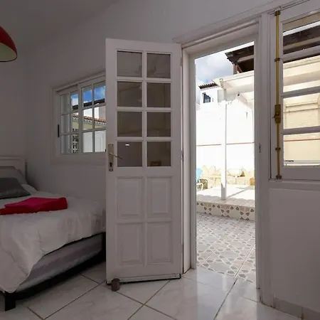 Camila. Private Heated Pool. Games Area * Callao Salvaje